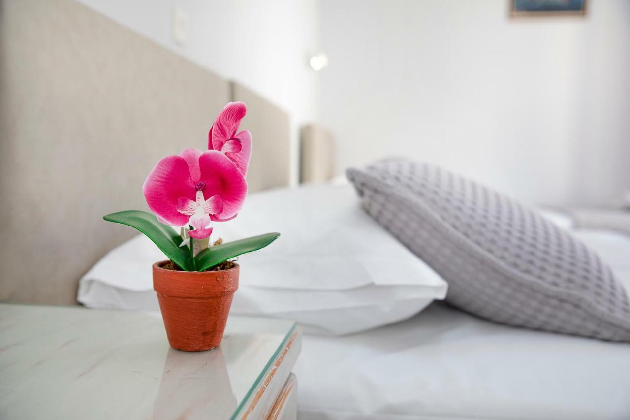 Lalos Rooms Párosz Kültér fotó